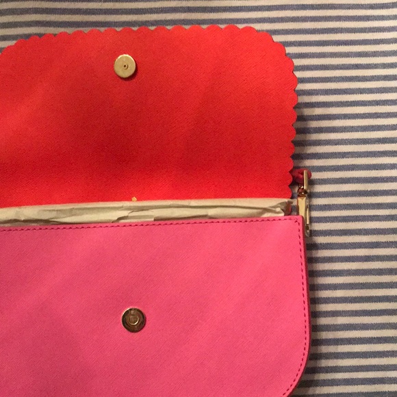 NWT Kate Spade Pink Scalloped Crossbody Purse - Picture 5 of 6